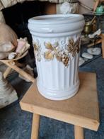 Bloempot met witgouden reliëfs 20 cm, Gebruikt, Rond, Tuin, Ophalen of Verzenden