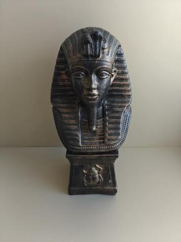 Beeldje Egypte beschikbaar voor biedingen