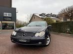 Mercedes-Benz CLK 240 Avantgarde * LEDER * 1 JAAR GARANTIE, Auto's, Mercedes-Benz, 4 zetels, 2597 cc, Blauw, Bedrijf