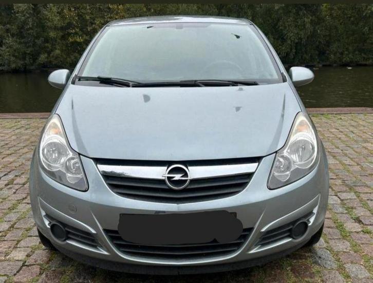 Opel corsa 1000cc benzine 1ste eigenaar maar!!! 42000 km !!!, Auto's, Opel, Particulier, Corsa, ABS, Airbags, Alarm, Bluetooth
