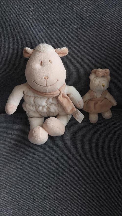 Wit schaap Tiamo pluche + ander pluche, Kinderen en Baby's, Speelgoed | Knuffels en Pluche, Zo goed als nieuw, Overige typen, Ophalen of Verzenden