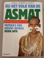 Het volk van de Asmat. Papoeas van Nieu-Guinea, Enlèvement ou Envoi, Comme neuf
