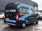 Peugeot Boxer 330 2.2 BlueHDi 140 L2H2 Premium | MOTOR DEFEC, Auto's, Parkeersensor, Bedrijf, 160 g/km, Zilver of Grijs