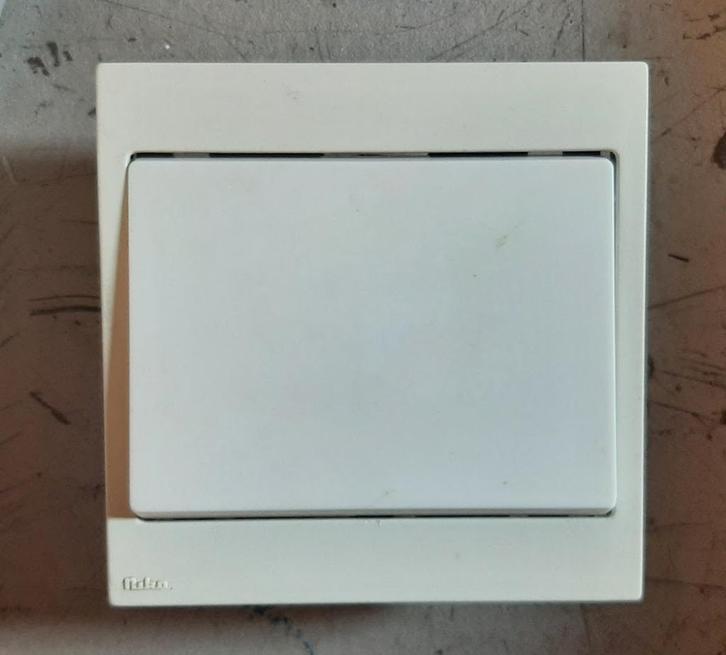 Niko PR85 / PR20 schakelmateriaal, Doe-het-zelf en Bouw, Elektriciteit en Kabels, Gebruikt, Schakelaar, Ophalen of Verzenden