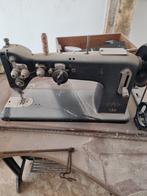 Antieke naaimachine PAX 139, Antiek en Kunst, Ophalen