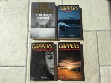 Toni Coppers misdaadthrillers  beschikbaar voor biedingen
