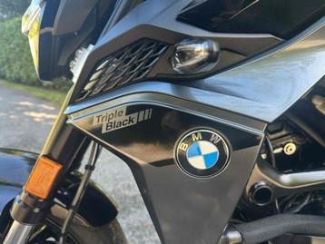 BMW F900R 3500KM NIEUWSTAAT !! beschikbaar voor biedingen