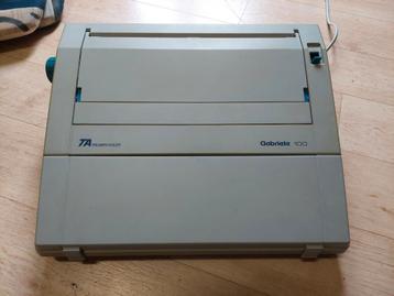 Elektrisch typemachine  beschikbaar voor biedingen