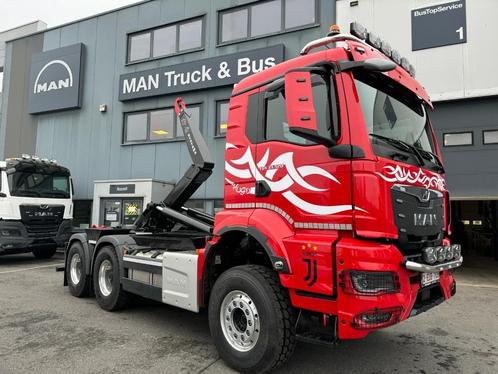 camion MAN TGS 33-520, Auto's, Vrachtwagens, Bedrijf, MAN, Diesel, Euro 6, 2 deurs, Automaat, Rood, Overige kleuren, Leder, Dealer onderhouden