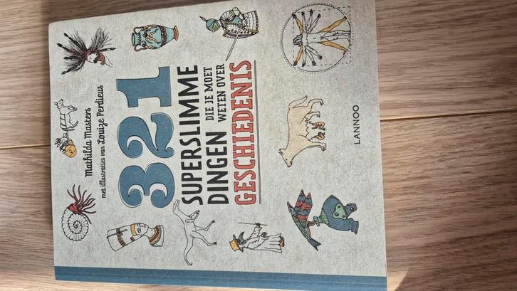 321 superslimme dingen die je moet weten over geschiedenis, Boeken, Kinderboeken | Jeugd | onder 10 jaar, Nieuw, Ophalen of Verzenden