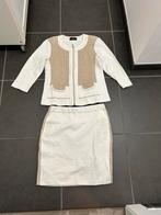 Mantelpakje Dames Eugen Klein. S, Enlèvement ou Envoi, Comme neuf, Blanc, Costume ou Complet