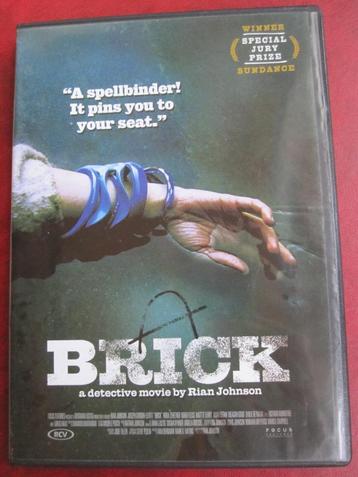 Brick (2005) beschikbaar voor biedingen