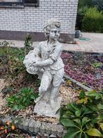 Betonnen tuinbeeld jongen, Tuin en Terras, Ophalen, ., Zo goed als nieuw, .