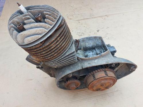 Bloc moteur Jawa Perak type 11 250cc avec cylindre, Motos, Pièces | Oldtimers & Ancêtres, Enlèvement ou Envoi