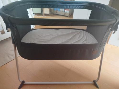 Maxi-Cosi Tori Co-Sleeper – €75
Met verstelbare hoogte, Kinderen en Baby's, Babywiegjes en Ledikanten, Gebruikt, Ophalen