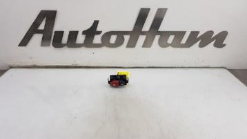 COMMUTATEUR DE FEUX DE DETRESSE Renault Twingo II (CN), Utilisé, Renault