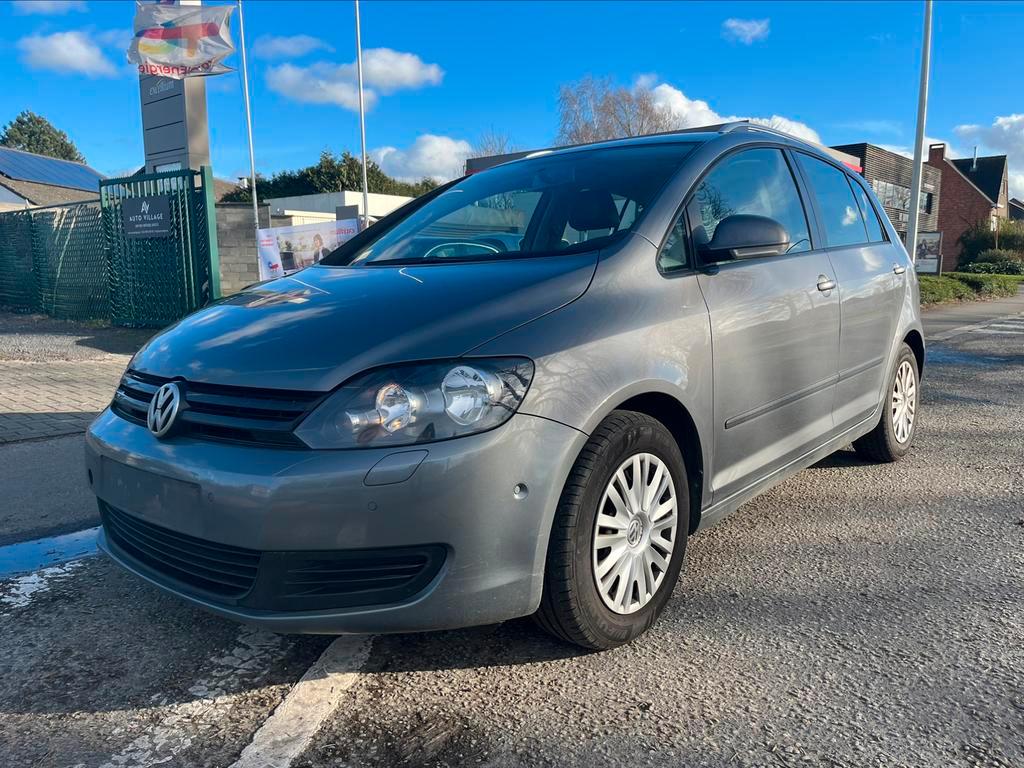 Volkswagen Golf Plus 1.6Tdi 2011/148000 km/Automaat