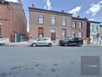 Maison à vendre à Gilly, 2 chambres beschikbaar voor biedingen