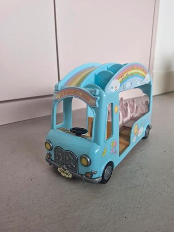 Sylvanian Family Regenboog Babybus beschikbaar voor biedingen