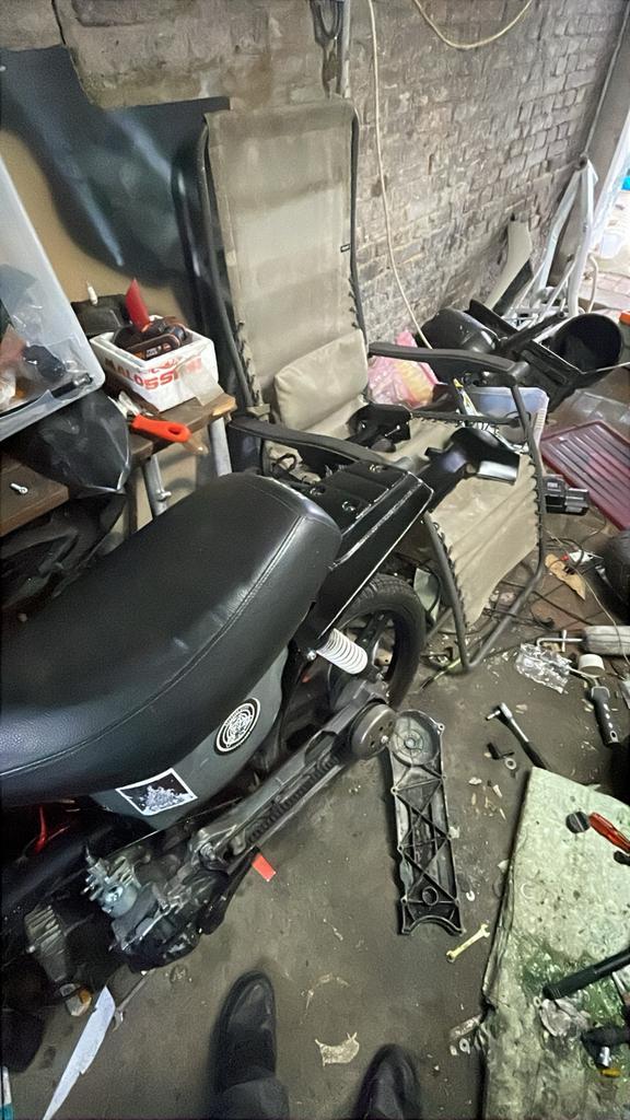 honda wallaroo tekoop!!, Vélos & Vélomoteurs, Vélomoteurs & Scooters bridés, Utilisé, Autres marques, Deux-temps, Enlèvement