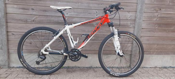 MTB Ridley maat M shimano deoré xt 3x9 versnellingen, 210 €, Fietsen en Brommers, Fietsen | Mountainbikes en ATB, Zo goed als nieuw