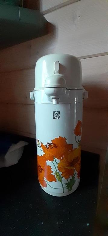 Retro vintage thermos TIGER  beschikbaar voor biedingen