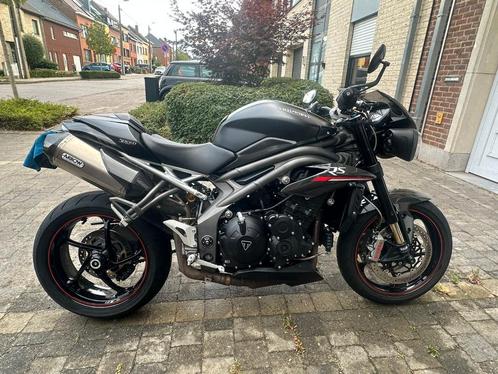 Triumph Speed Triple  1050 rs 2020 met SC slip-on, Motoren, Motoren | Triumph, Particulier, Naked bike, meer dan 35 kW, 3 cilinders