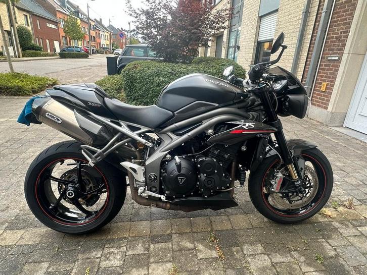 Triumph Speed Triple  1050 rs 2020 met extra SC slip-on, Motoren, Motoren | Triumph, Particulier, Naked bike, meer dan 35 kW, 3 cilinders