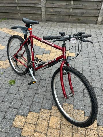 Shimano 18 versnellingen mountainbike beschikbaar voor biedingen