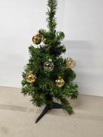 Kerstboom van 50 cm met 8 kerstbollen., Ophalen