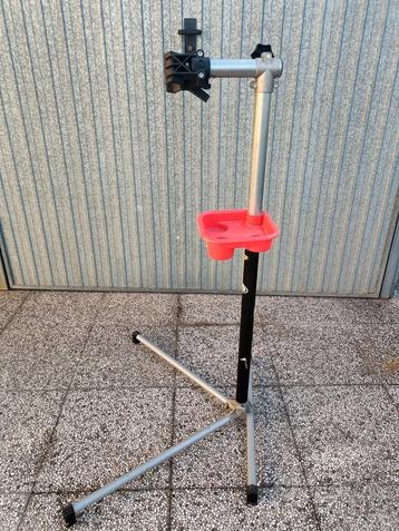 Montagestandaard fiets Trivio beschikbaar voor biedingen