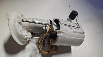 Benzinepomp brandstofpomp opvoerpomp in de tank N20 N55 BMW  beschikbaar voor biedingen