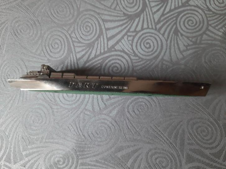 DART CONTAINERSHIPS PRESSE PAPIER MASSIEF METAAL BRILJANT, Antiek en Kunst, Antiek | Kantoor en Zakelijk, Ophalen