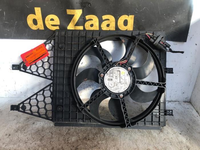 Radiateurfan van een Volkswagen Polo, Auto-onderdelen, Airco en Verwarming, Volkswagen, Gebruikt, 3 maanden garantie, Ophalen of Verzenden