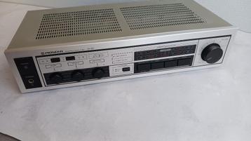 Amplificateur Pioneer SA-560 - Rétro.