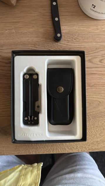 Leatherman Arc Obsidian Champagne Limited Edition beschikbaar voor biedingen