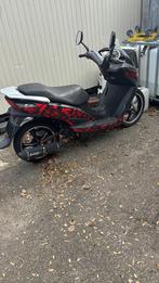 Motor scooter, Fietsen en Brommers, Ophalen, Zo goed als nieuw