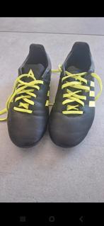VOETBALSCHOENEN ADIDAS 37 1/3, Ophalen of Verzenden, Gebruikt