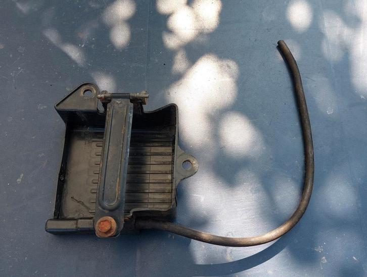 Origineel batterijdeksel Honda MTX 50/80 1980—1983, Motoren, Onderdelen | Honda, Gebruikt, Ophalen of Verzenden