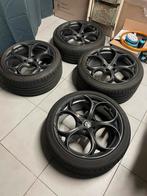 Originele Alfa Giulia velgen met banden, Autos : Pièces & Accessoires, Pneus & Jantes, Enlèvement, Pneu(s)