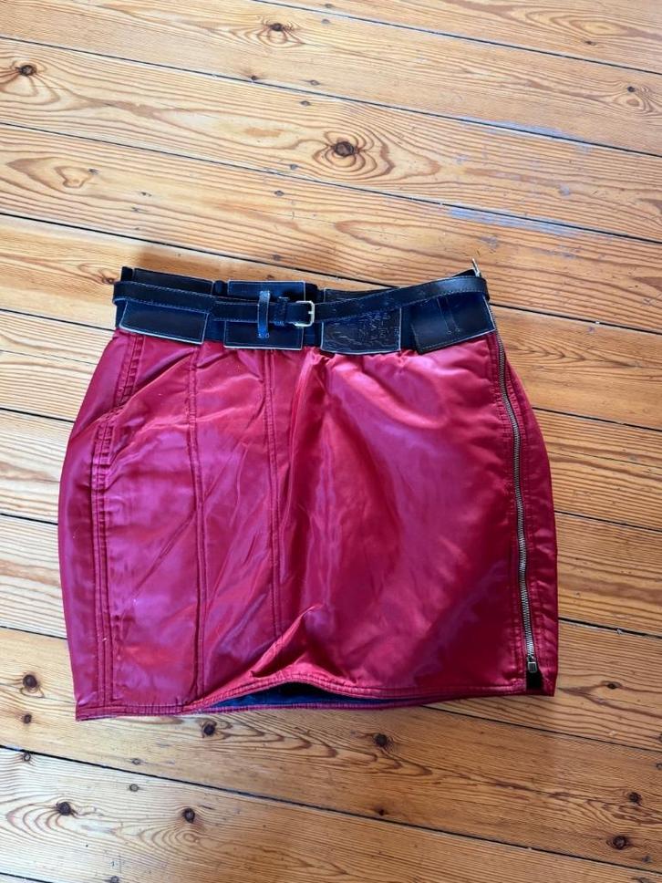 Rok maat 42, Closed, Made in Italy, Kleding | Dames, Rokken, Maat 42/44 (L), Rood, Ophalen of Verzenden