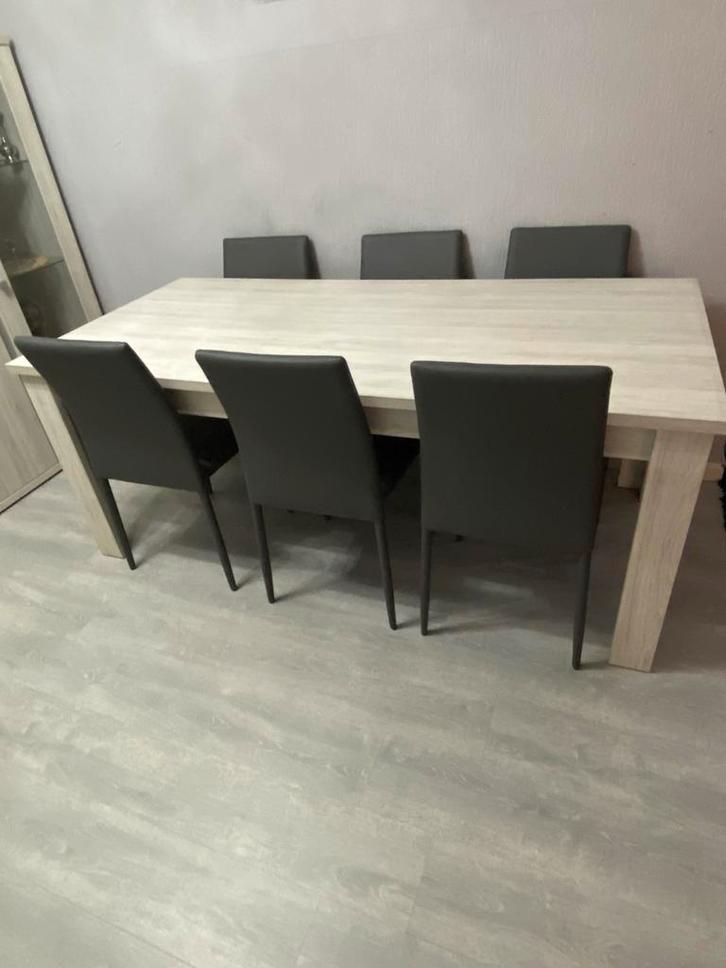 Salle à manger complète – Excellent état, Maison & Meubles, Tables | Tables à manger, Comme neuf, Enlèvement ou Envoi