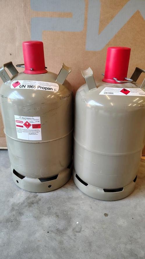 Twee propaan gasflessen met vulgewicht 11kg, Caravans en Kamperen, Kampeeraccessoires, Zo goed als nieuw, Ophalen