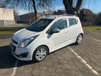 Mooie Chevrolet Spark benzine met airco, park , en Garantie., Auto's, Voorwielaandrijving, Euro 5, Zwart, 4 cilinders