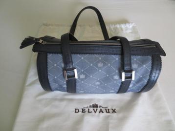 Nieuwe Delvaux Le Lilly MM Jeans-Blue navy beschikbaar voor biedingen