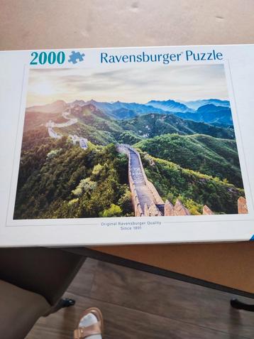 Puzzel Ravensburger 2000 stuks chinese muur  beschikbaar voor biedingen