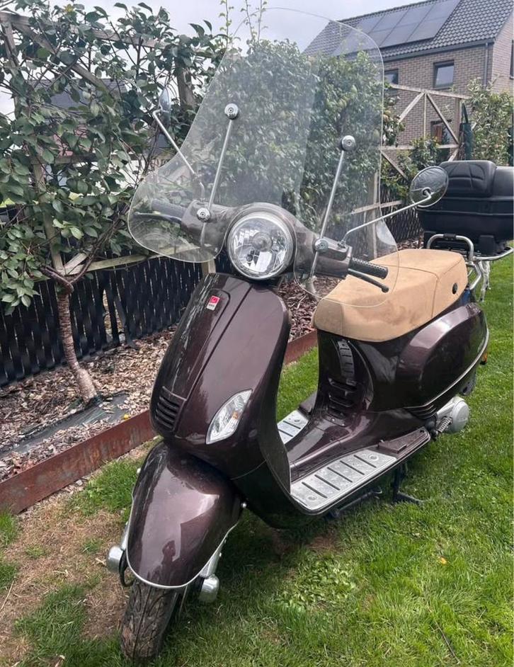 Scooter 125cc Benda !!! Top affaire 230kms au compteur !!!, Fietsen en Brommers, Snorfietsen en Snorscooters, Zo goed als nieuw