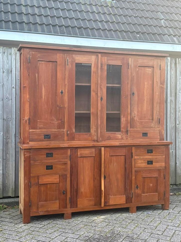 Wandmeubel/buffetkast teak een robuuste klaar voor uitdaging, Huis en Inrichting, Kasten | Buffetkasten, Gebruikt, 25 tot 50 cm