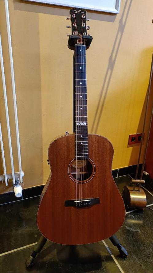 Godin Metropolis Composer QIT, Muziek en Instrumenten, Snaarinstrumenten | Gitaren | Akoestisch, Zo goed als nieuw, Western- of Steelstringgitaar