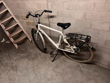 Herenfiets  beschikbaar voor biedingen